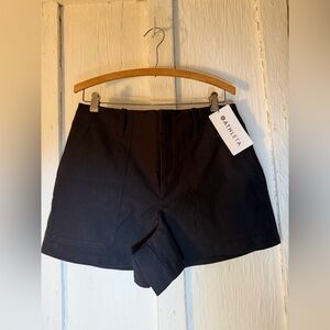 NWT Athleta Skyline Utility Short:Size 12